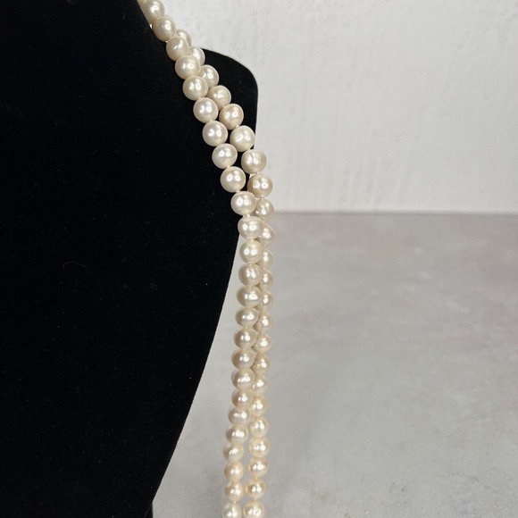 64” Freshwater Pearl Stand Necklace $1,684 - Picture 3 of 8